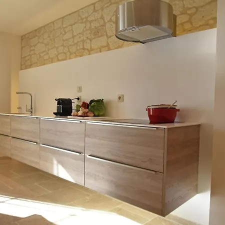 Apartment In Villeseque With Pool And Garden, Cleaning Included Villeseque-des-Corbieres